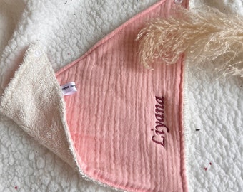 EMBROIDERED bandana bib to personalize with the first name of your choice