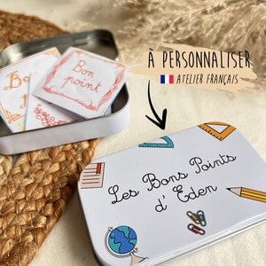 Petite Boîte à Bons Points COMME UNE GRANDE En Métal - de Rangement Images  Idée Cadeau pour Enfant Fille École DLP Derrière La Porte - Cdiscount  Beaux-Arts et Loisirs créatifs