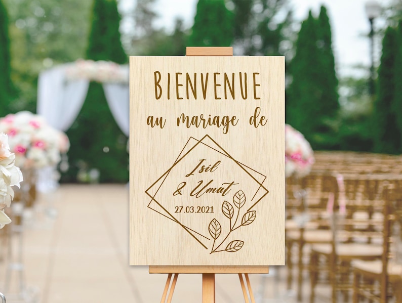 Panneau de bienvenue en bois pour Mariage ou décoration à personnaliser Prénoms au choix, panneau d'accueil n image 1