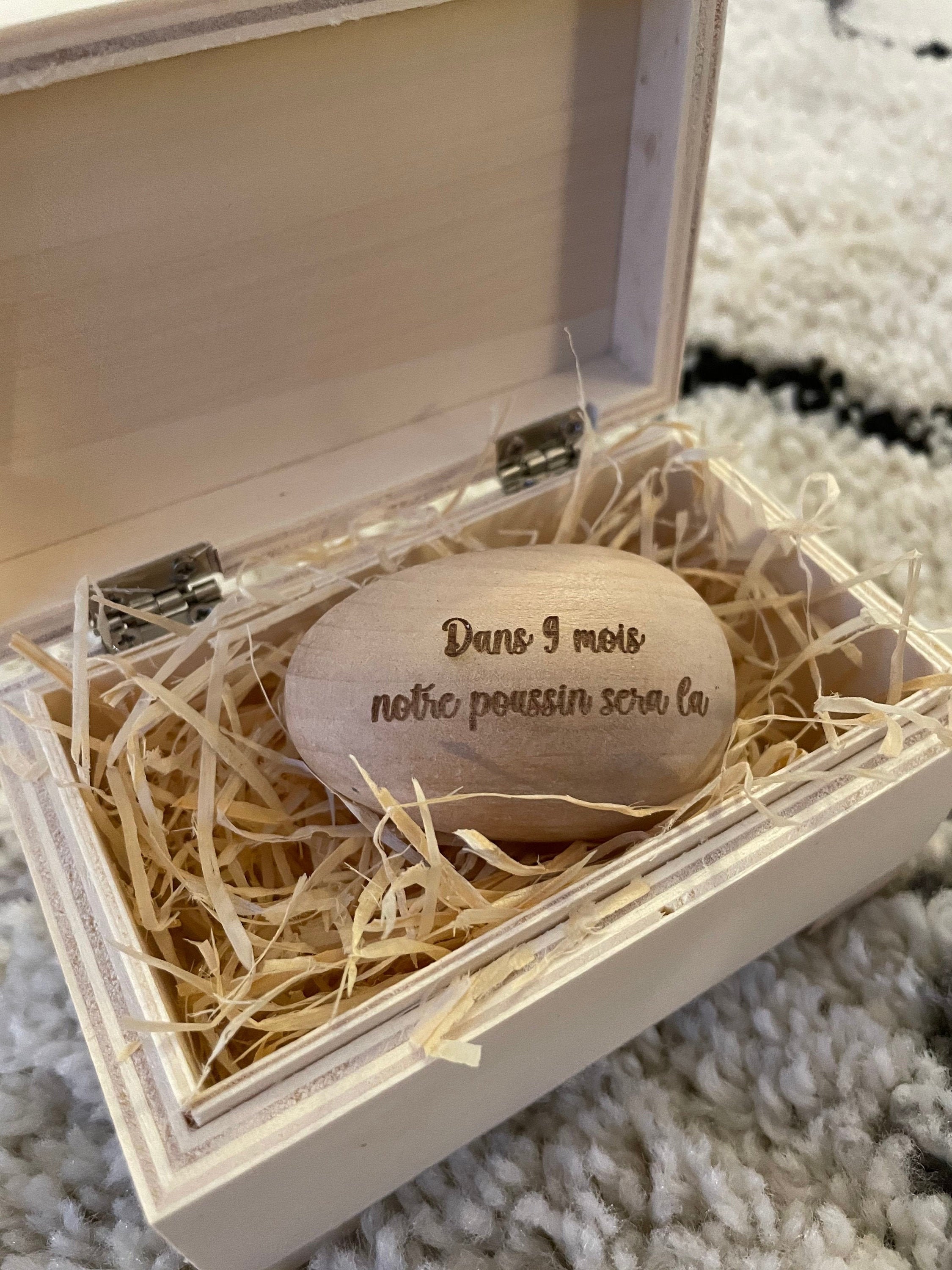 Wooden egg to announce a birth, pregnancy, godfather/godmother, custo…