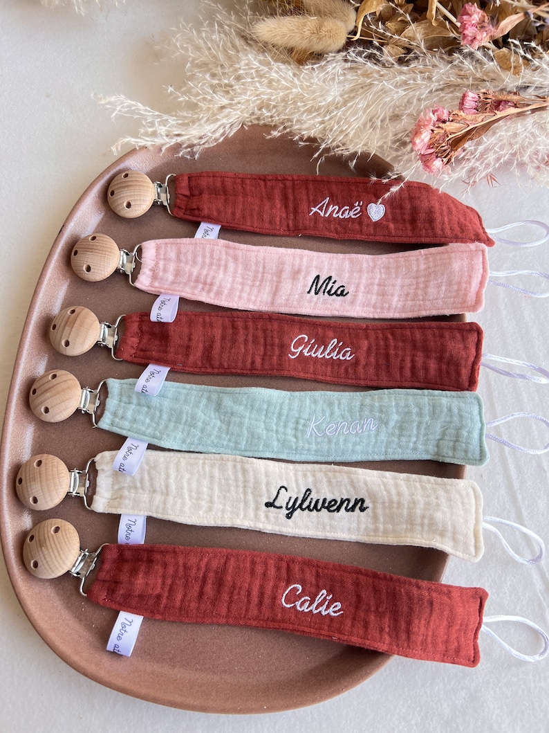 EMBROIDERED pacifier clip to personalize with the first name of your choice image 2