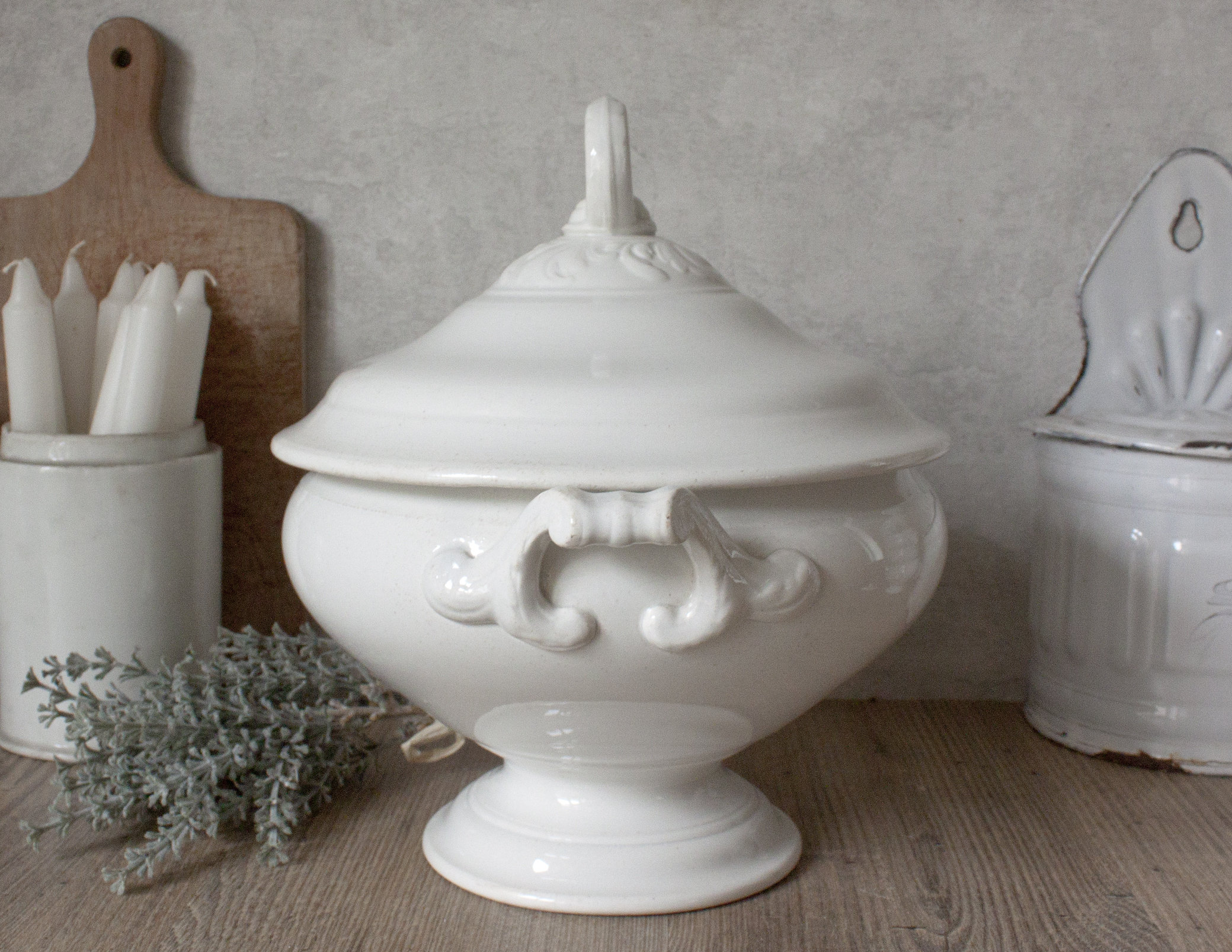 Soupière Ancienne Creil & Montereau Terre de Fer Blanc Patiné, Pied Douche