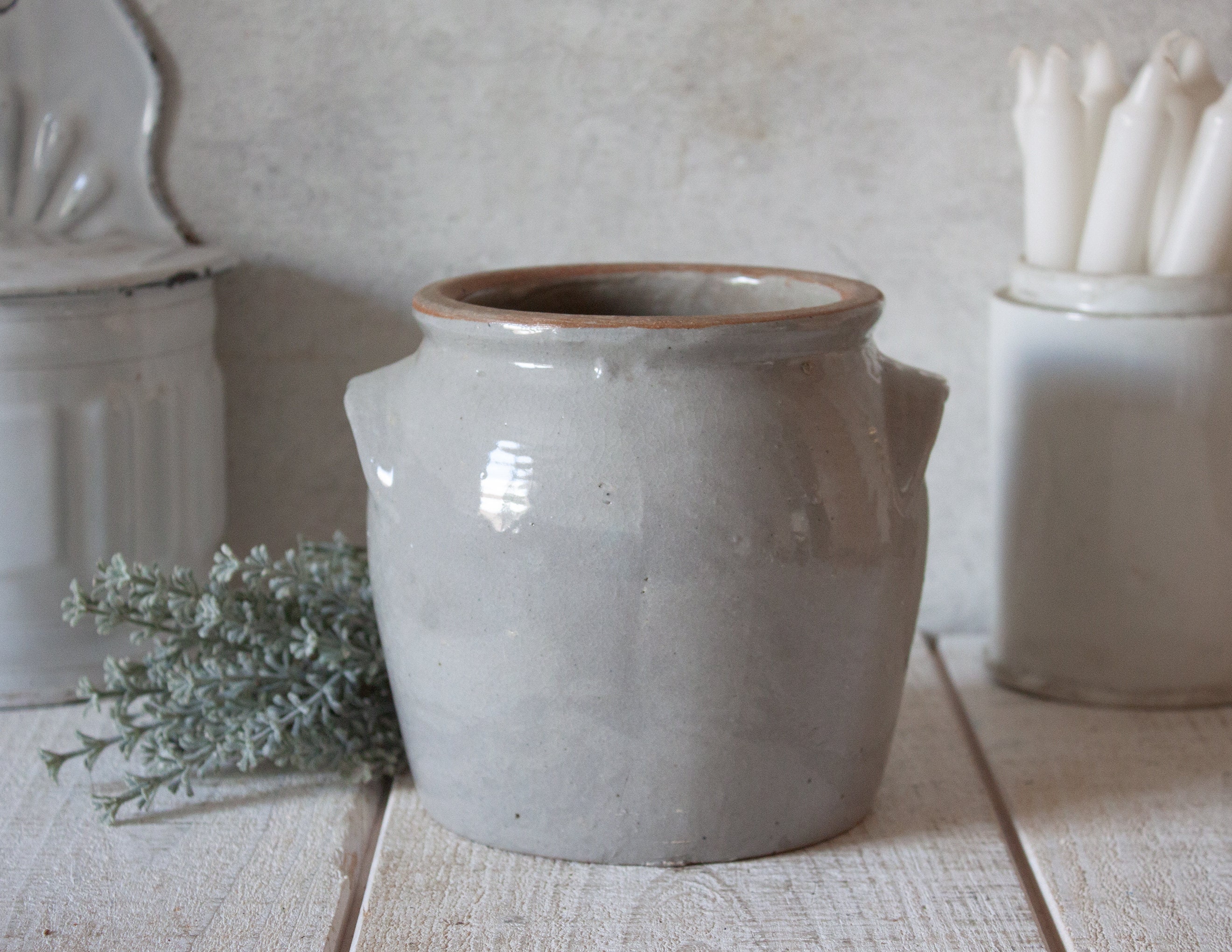 Petit Pot gris ancien