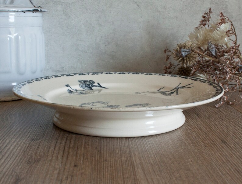 Blue Floral Decor 1900s Antique French U/&C SARREGUEMINES Carmen White Ironstone Compotier
