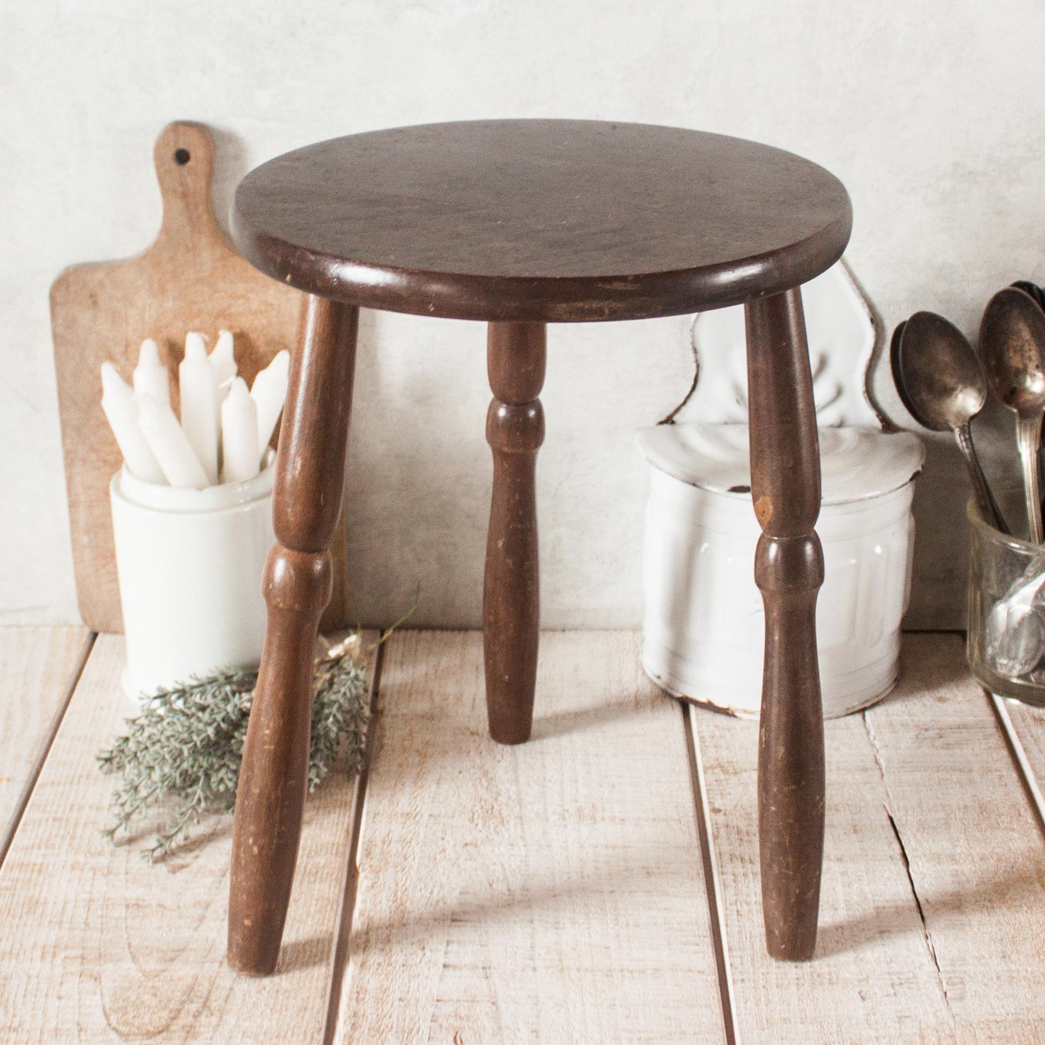 Petit Tabouret En Bois Art Déco – French Antique, Style Art Populaire
