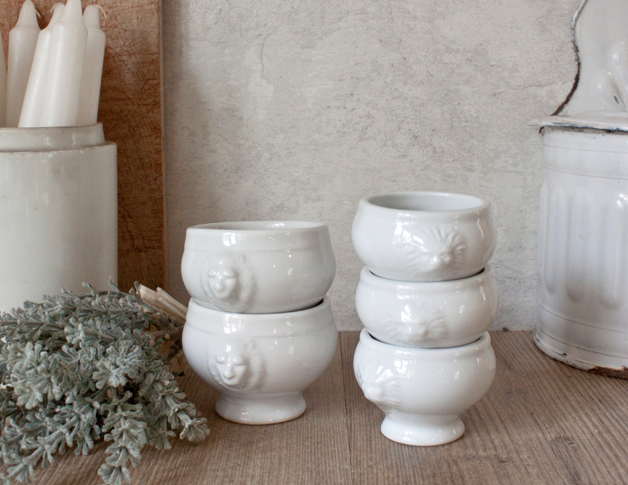 Ensemble de 5 Petits Pots à Sauces Vintage en Porcelaine Blanche, Tête Lion