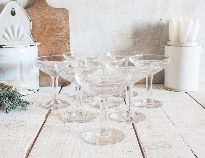 Set of 8 Vintage French Clear Glass Bistrot Glasses image 1