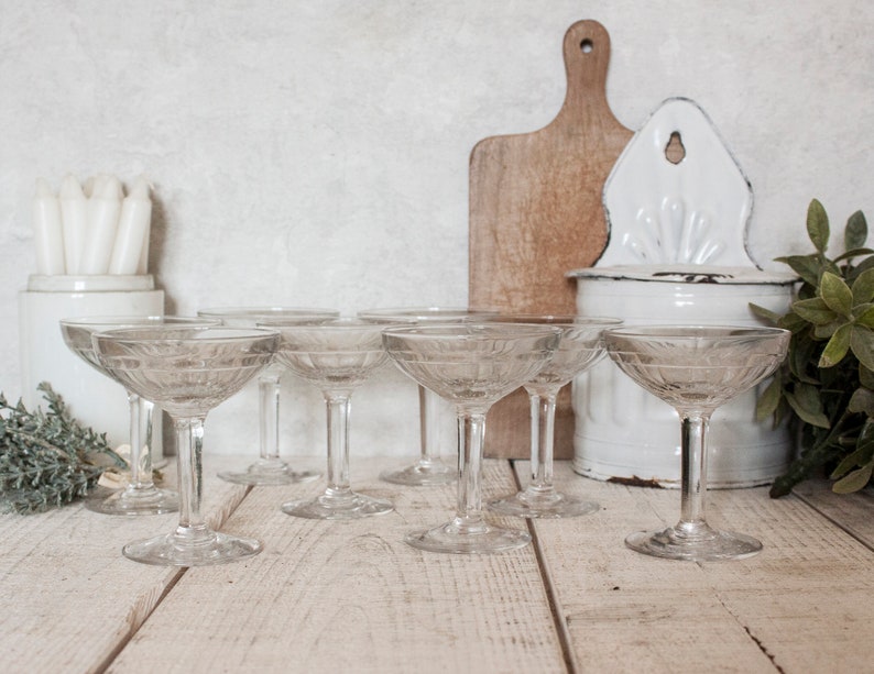 Set of 8 Vintage French Clear Glass Bistrot Glasses image 2