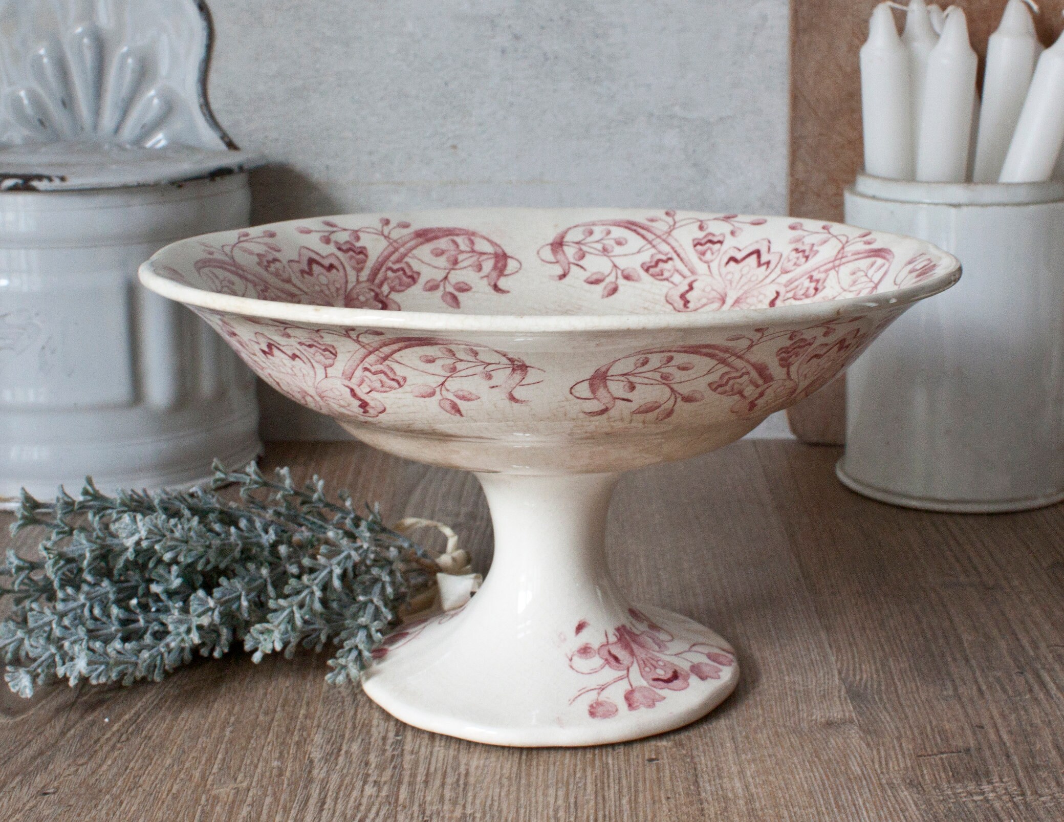 Magnifique Compotier Ancien en Terre de Fer Décor Floral Rose, Belle Patine