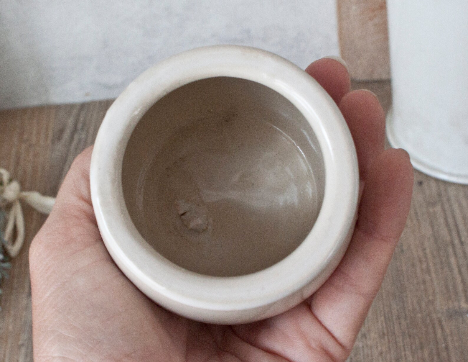 Set von 2 alten Joghurt-Töpfen aus beige lackierter Sandstein | Etsy