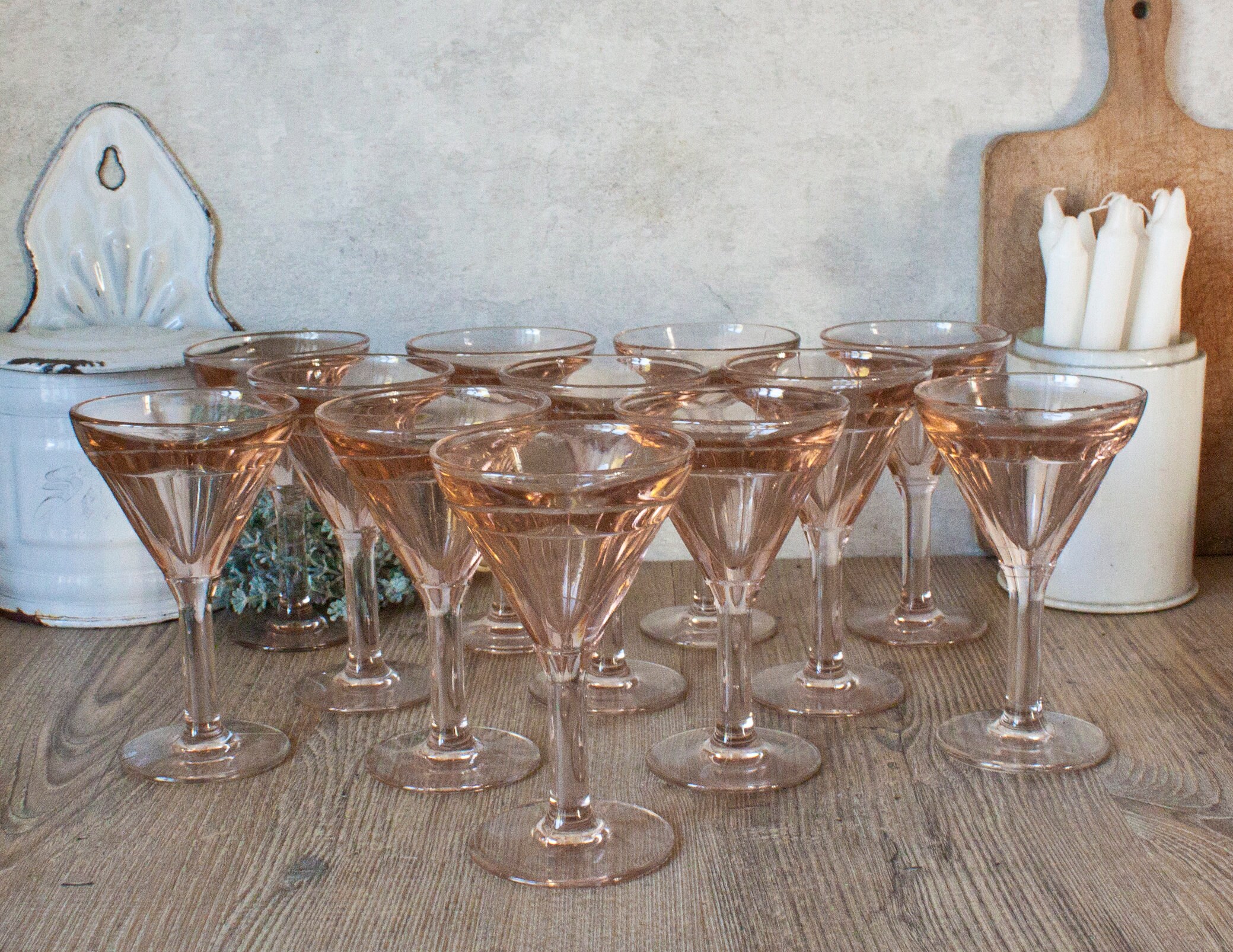 1900S Ensemble de 12 Verres Bistrot en Verre Reflet Rose Saumon