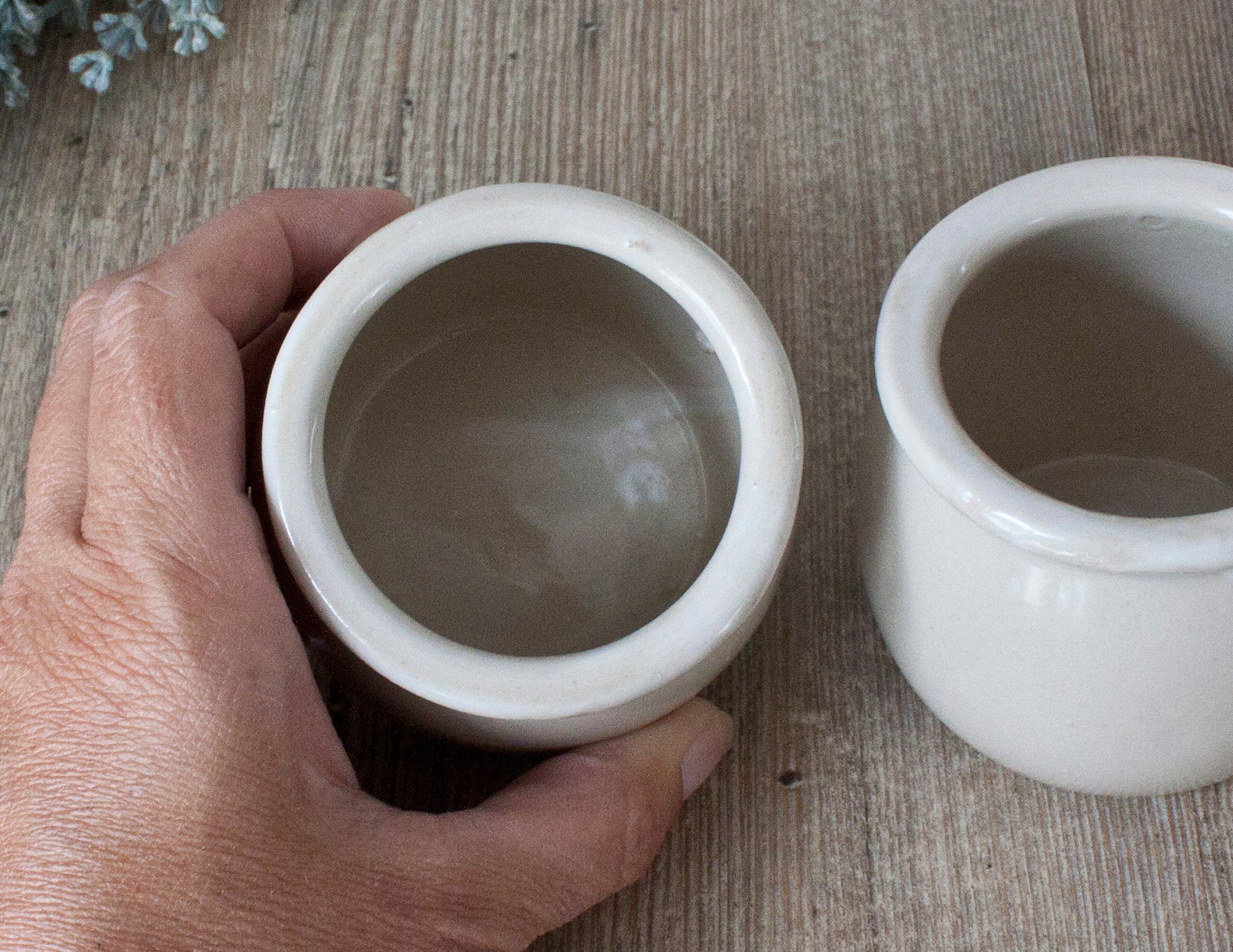 Set von 2 alten Joghurt-Töpfen aus beige lackierter Sandstein | Etsy