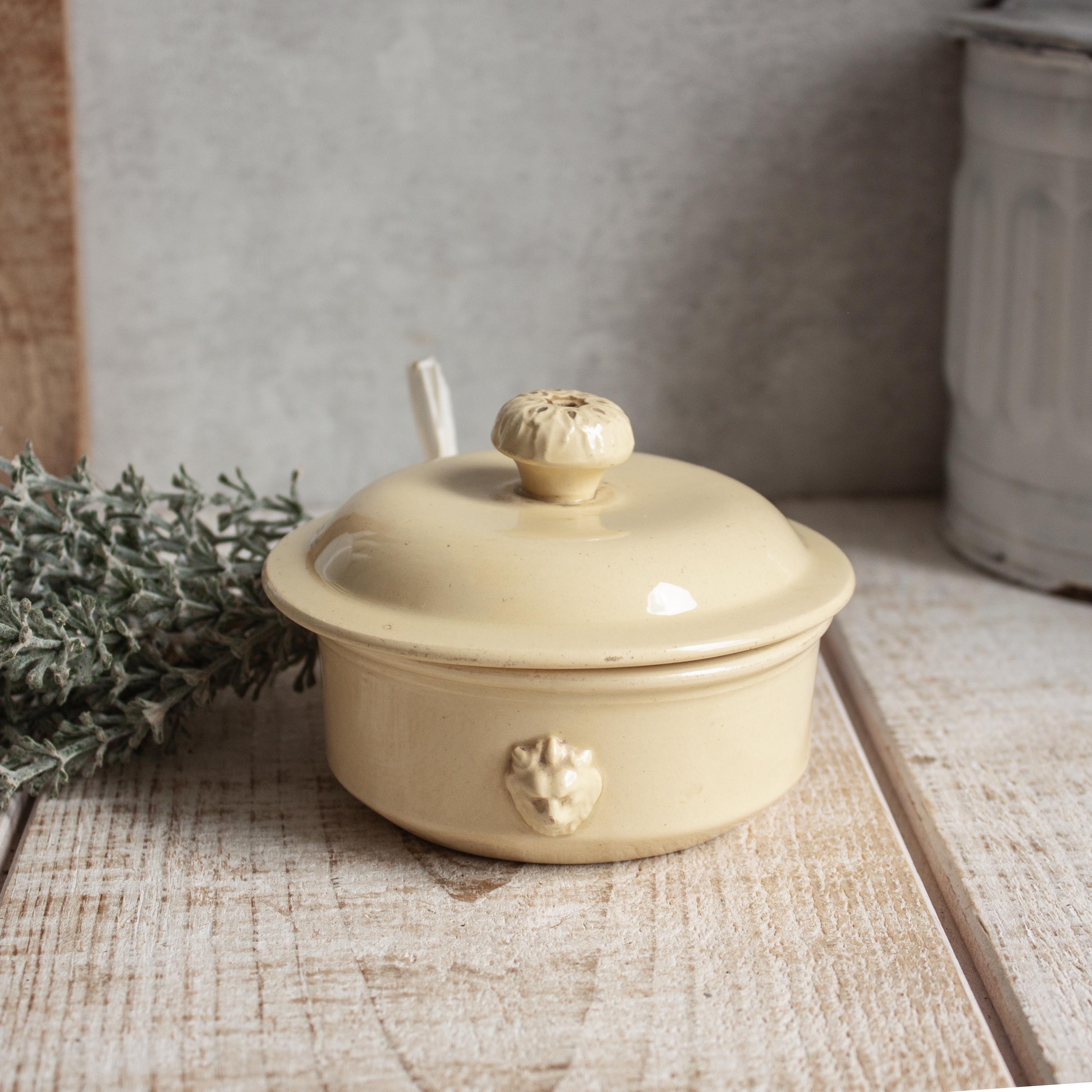淡い黄色のリュヌヴィル産フォアグラのテリーヌ - Etsy 日本