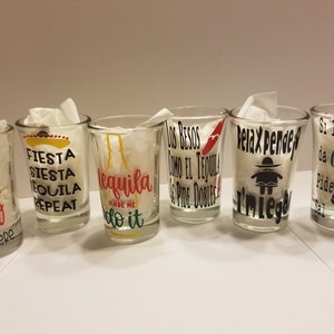 Mexicaanse Tequila Borrelglaasjes Tequila maakte me ontspannen Pendejo Im Legal Fiesta Siesta Tequila Tequila Omdat het Mexico ergens Si La Vida is