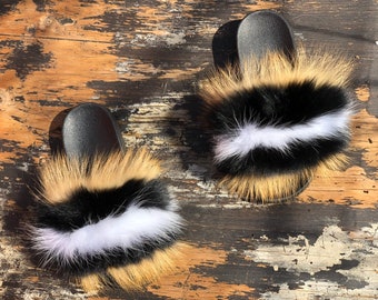 Raccoon fur slides sandals slippers available in many colors - Natural / White / Black - SIZE 10