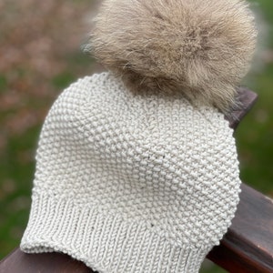 Chunky Beanie Fur Pompom Hat - 100% Wool Hat - Handmade Knitted Hat - Raccoon Pom Pom - Women&#39;s /Kids Winter Hat