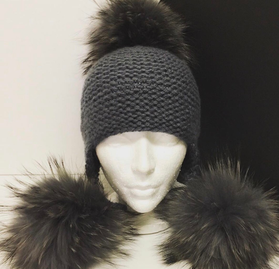 100% Cashmere Chunky Beanie Hat Fur Pompoms - Trapper Hat 
