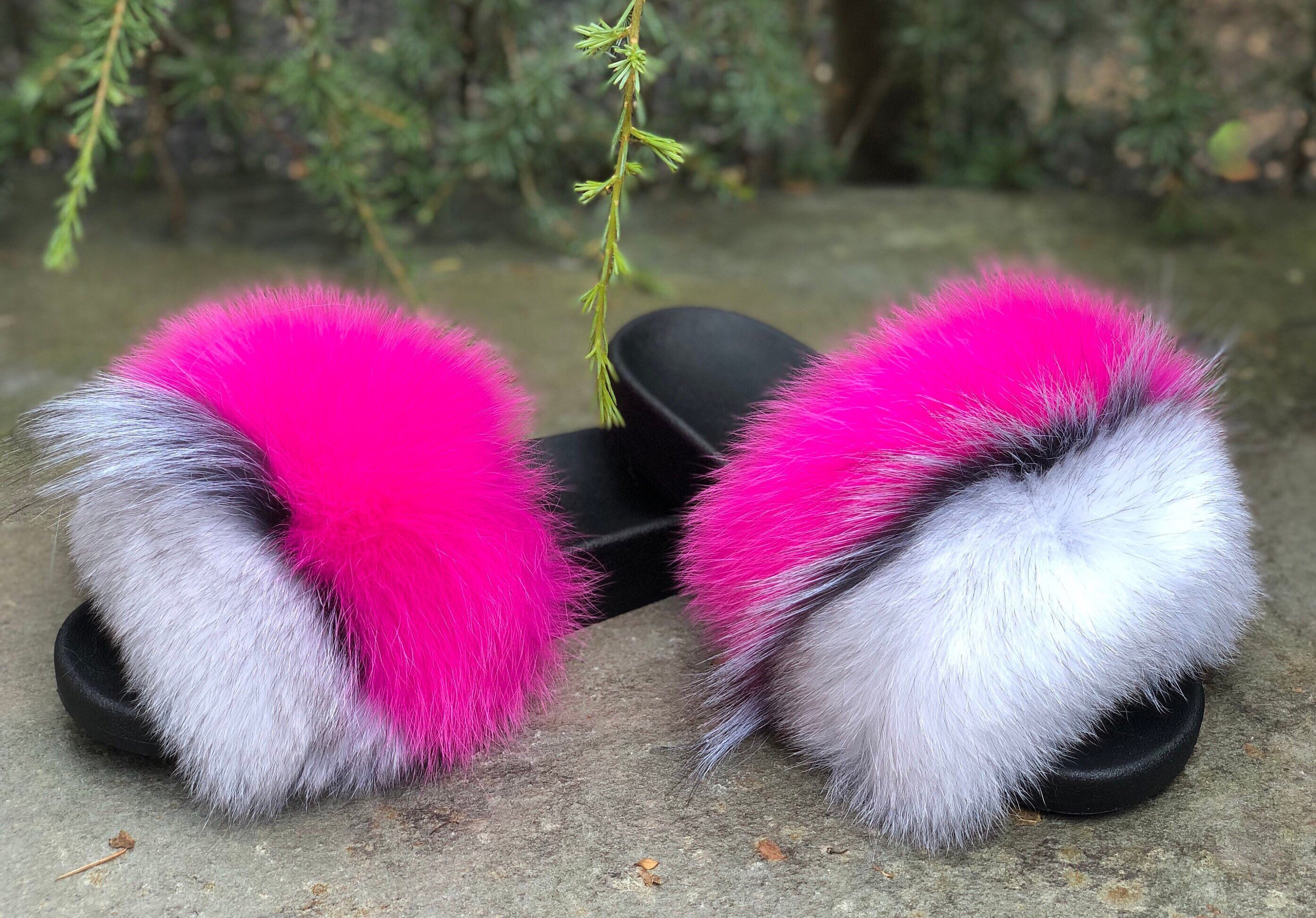 Hot pink online fur slides