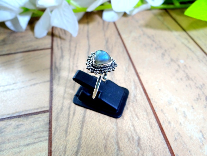 LABRADORITE ring 925 Silver RingBlue color ringHandmade ringGift for hergift for momBirthday GiftDainty RingFebruary Birthstone.