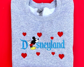 Sudadera de manga larga bordada a juego de Disneyland para él y para ella, regalo personalizado, regalo para familiares y amigos en viajes a Disney, lindo corazón para San Valentín