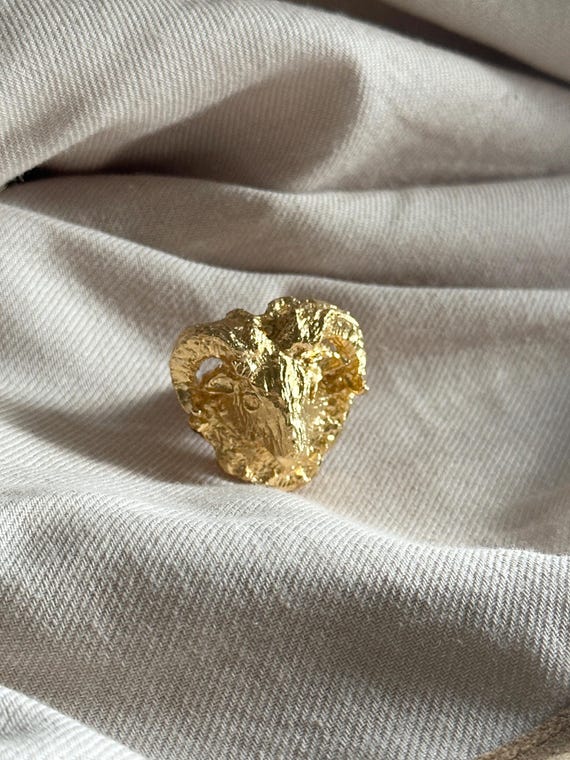 Statement Rams Ring | 9.5 | - image 6