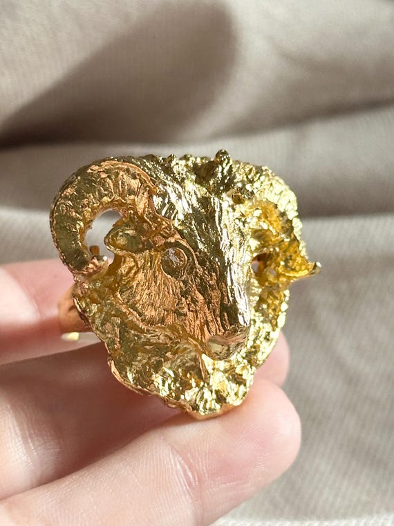 Statement Rams Ring | 9.5 | - image 1