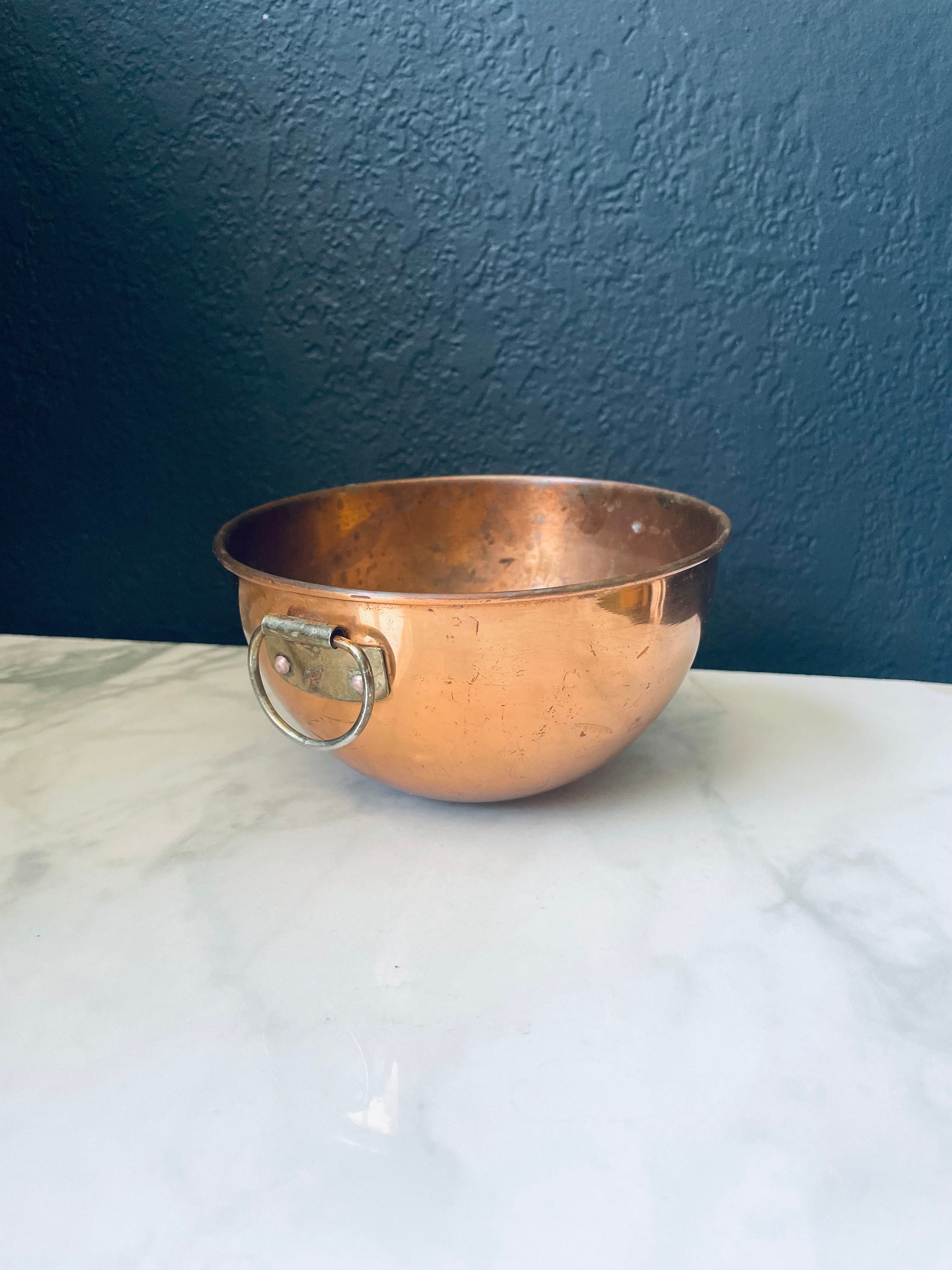 Vintage 10 inch Hand Rolled Heavy Gauge Copper Mixing Bowl Brass
