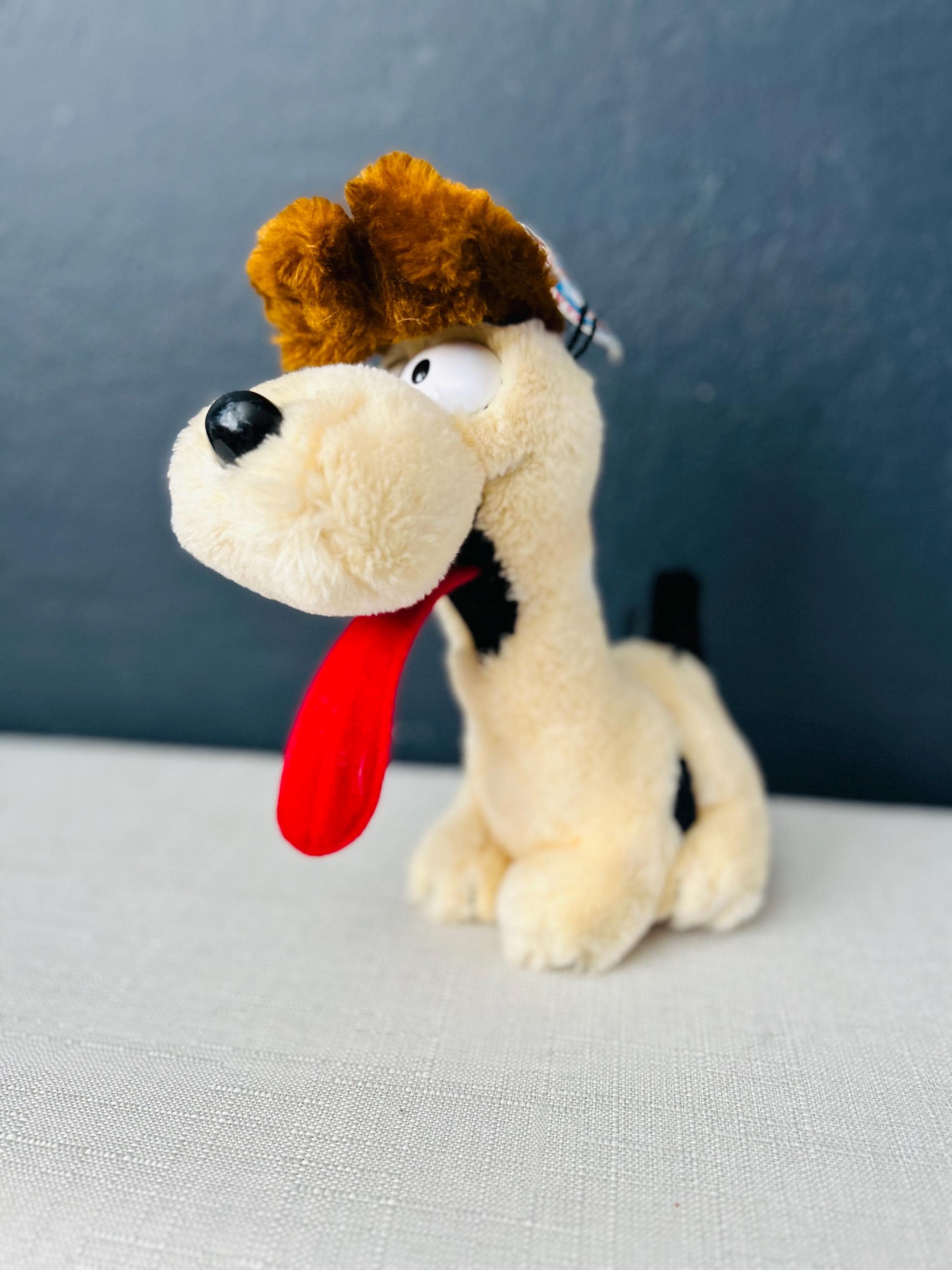 odie with tag 1986 plush Garfield dog 80s 9” h cartoon Gen x toys