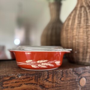 Cacerola de trigo Pyrex Harvest con tapa - N.° 471, 500 ml, años 70