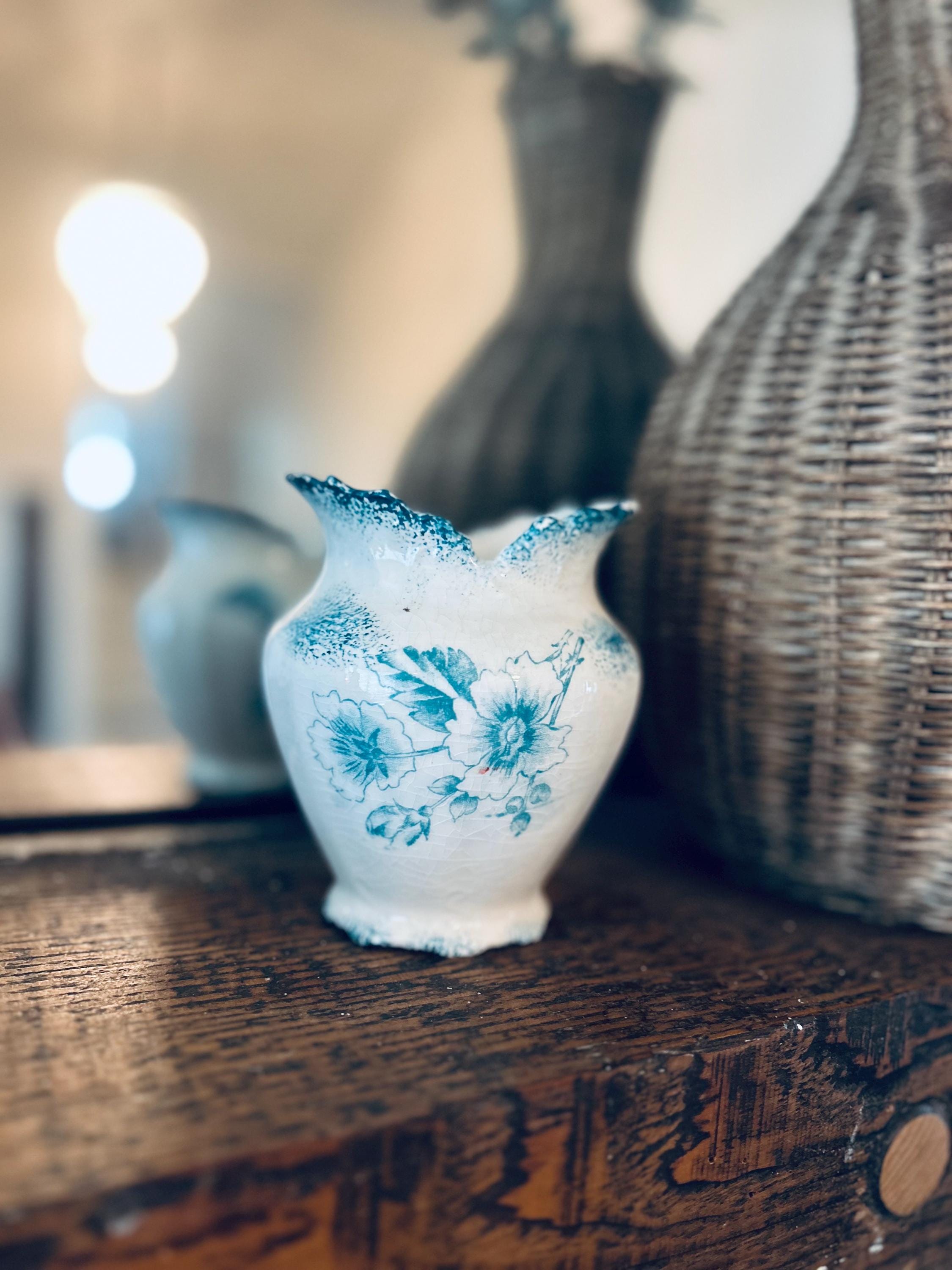 Dresden Vase - Etsy