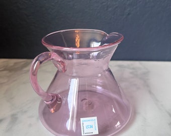 Greenfield Village Pink signierter Pitcher Creamer, handgefertigtes Michigan-Glas