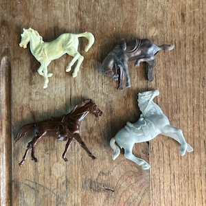 Lido Horses Running Horses Set of 4 Miniature Toys Figures 50s toy cowboys