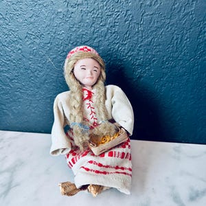 Finland Hand made Doll Folk art 5.5” h Scandinavian