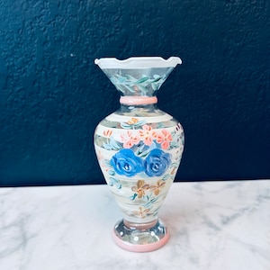 Tracy Porter Hand Painted Glass Bud Vase Floral Ruffled Top 6.5” H