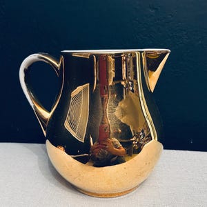 Hall pottery MCm 50s  Metallic Gold 1247 Water Pitcher Made in USA 8” h