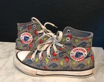 grey dinosaur converse