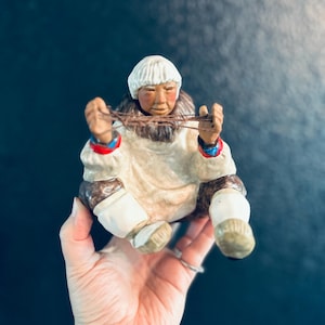 C.アラン・ジョンソン　エスキモー　陶器フィギュア C Alan Johnson Figurines - Etsy
