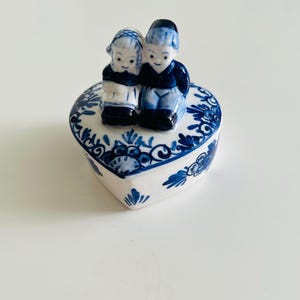 Holland Delft Blue Pottery Heart Shaped Trinket Box 3D Boy Girl Kid Handpainted