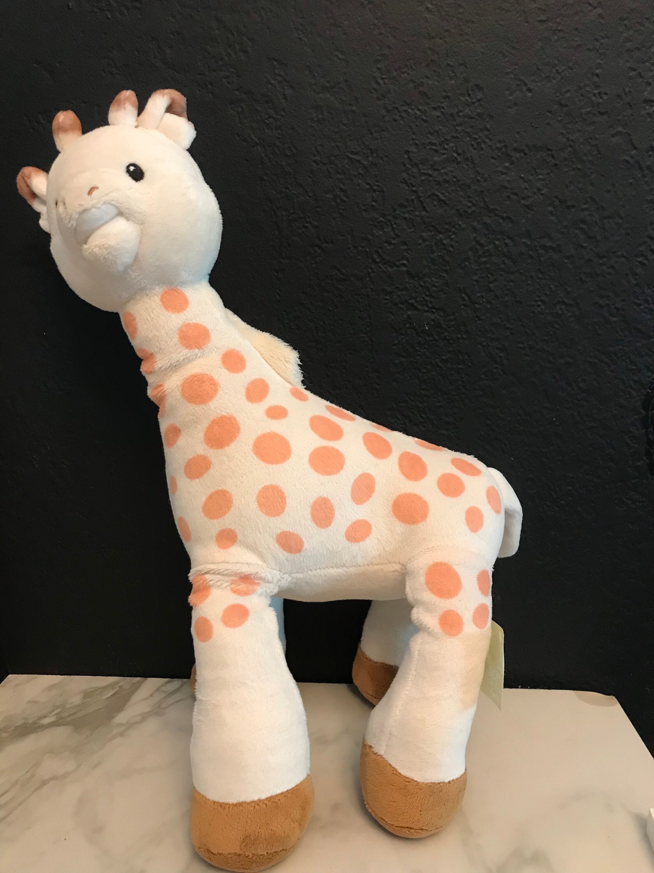sophie the giraffe plush toy
