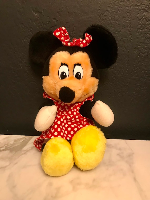 Black and white best sale minnie mouse plush