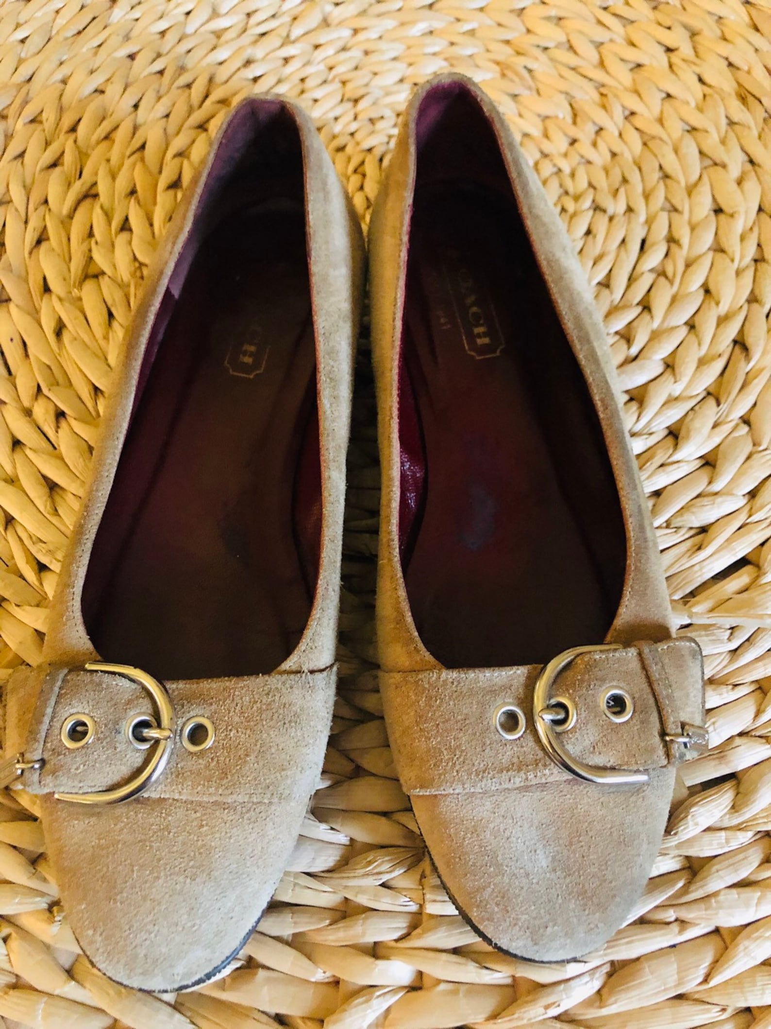 coach tan suede ballet flats made in itsly size 6.5