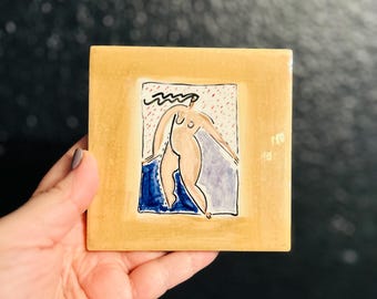 Płytka ścienna Huddleston Ceramic Wall Art z 1988 r., sygnowana, 4x4, w stylu Matisse'a, abstrakcyjna kobieta, pop-art