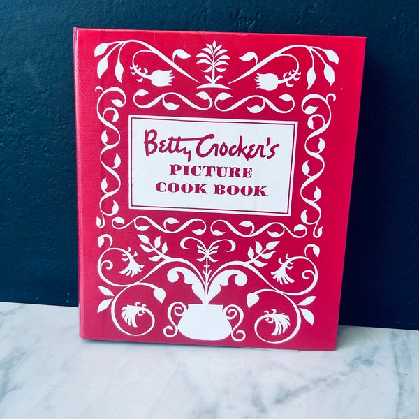 Betty Crocker Cookbook New Picture 1998  Cook book 50s reprint