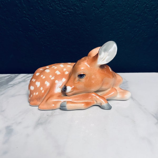 Lomonosov Deer Fawn Doe Figurine Made in Russia Vintage Porcelain 6.5”