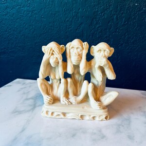 Three Monkeys See No Evil Hear No Evil Speak No Evil Heavy Resin Figurine