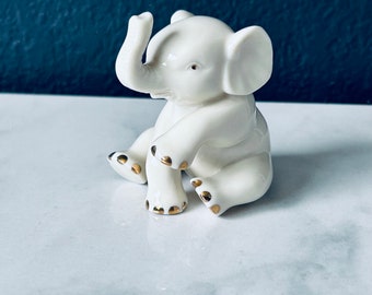 Lenox Elefantenfigur aus Porzellan mit goldenen Akzenten