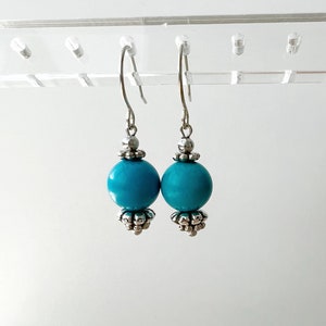 Turquoise beaded earrings, Silver Earrings, Silver dangle earrings, hippie dangle earrings, bohemian drop earrings, boho earrings