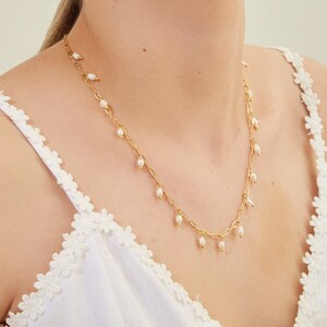 Gold Pearl Necklace, Dainty Freshwater Pearl Necklace, Tiny Pearl Necklace, Bridesmaid Gifts