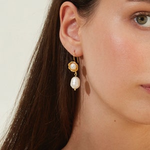 Pearl Drop Earrings, Bridal Jewelry, Flower Wedding Earrings, Bridal Earrings Pearl, Pearl Dangle Earrings, Gold Plated Brass Pearl Earrings