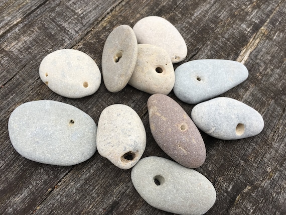 a60 5 natural holed beach stones Sea stones Holey stones Size1.6-2.0#magic stone-amulet-talisman good luck stone etc. odin stone